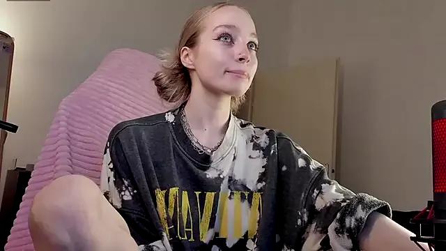 _LISA_BABYMETAL_ from StripChat is Freechat