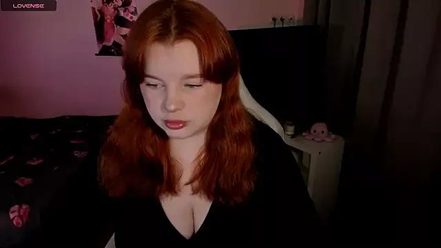 _Lisa_x from StripChat is Freechat