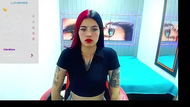 Girls: discover live performances with matured cam models, from teasing to fixations, in a variety of stunning live sex cams.