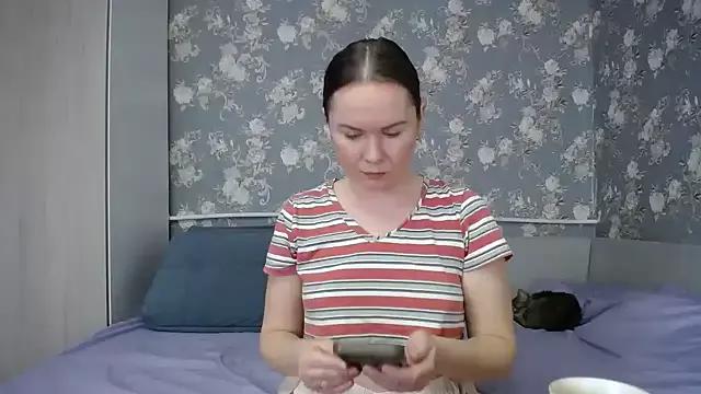 Girls: discover live performances with matured cam models, from teasing to fixations, in a variety of stunning live sex cams.