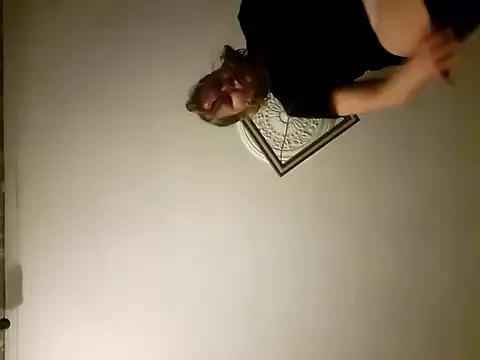 _Miss_Vanilla_ from StripChat is Freechat
