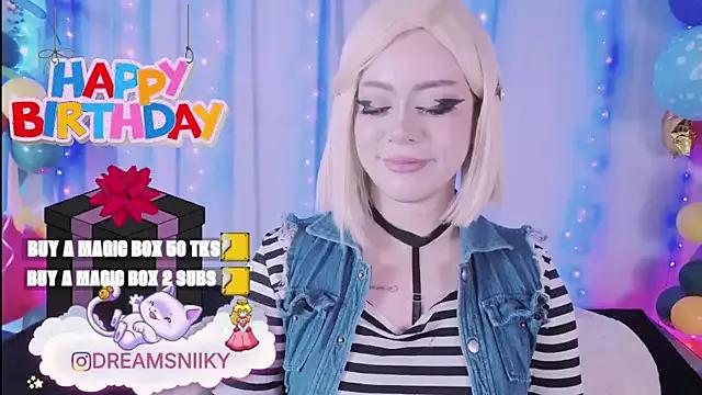 _niiky from StripChat