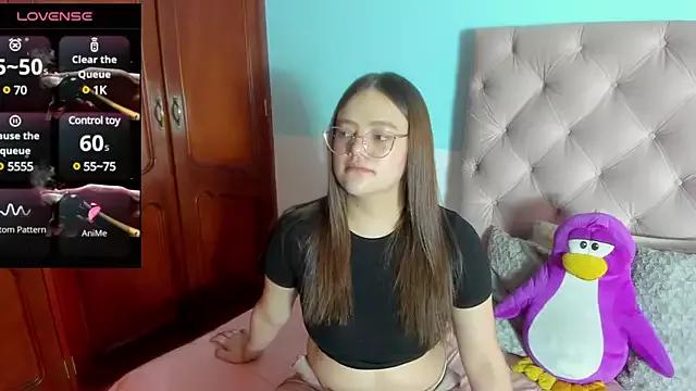 Girls: discover live performances with matured cam models, from teasing to fixations, in a variety of stunning live sex cams.