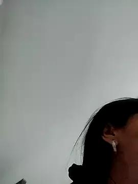 Girls: discover live performances with matured cam models, from teasing to fixations, in a variety of stunning live sex cams.