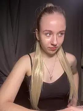 _sweet_angel_girl from StripChat is Freechat