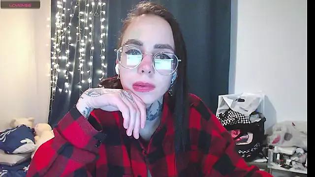 Girls: discover live performances with matured cam models, from teasing to fixations, in a variety of stunning live sex cams.