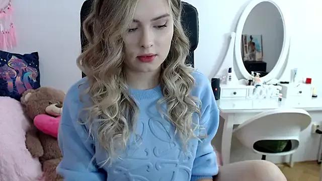Girls: discover live performances with matured cam models, from teasing to fixations, in a variety of stunning live sex cams.