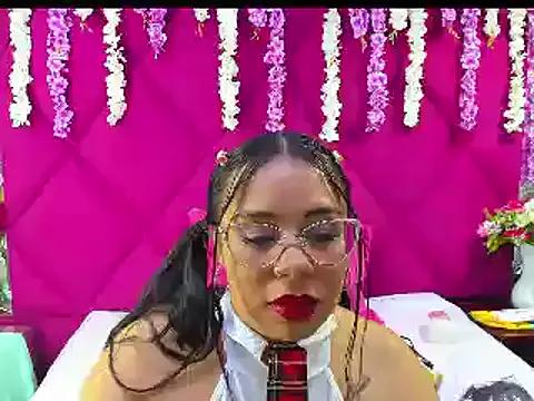 _Violeta_18 from StripChat is Freechat