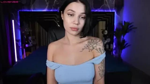 AbayDoll from StripChat