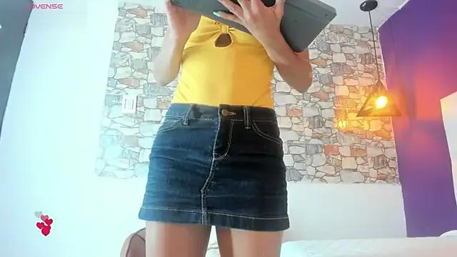 Abbyadams from StripChat is Freechat