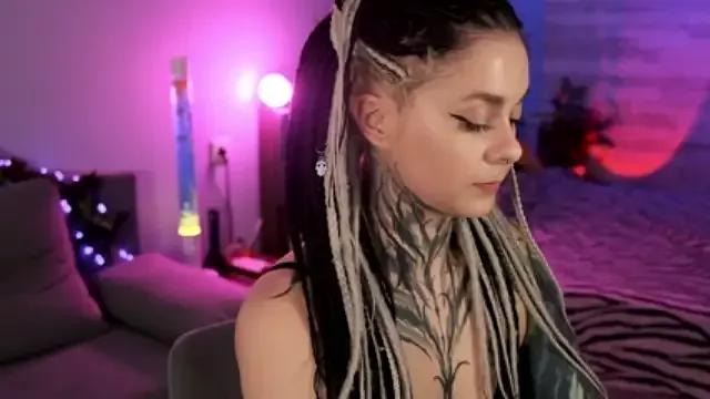 Girls: discover live performances with matured cam models, from teasing to fixations, in a variety of stunning live sex cams.