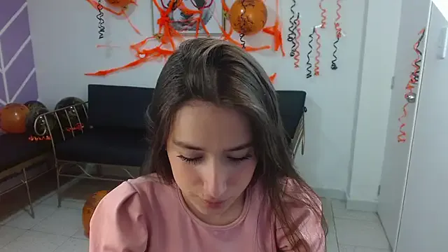 Adhara_Kitten on StripChat