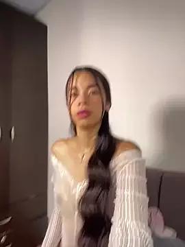 Girls: discover live performances with matured cam models, from teasing to fixations, in a variety of stunning live sex cams.