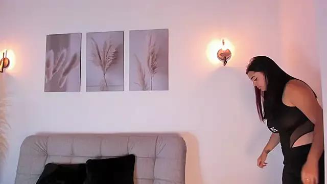 Agata_clark from StripChat is Freechat