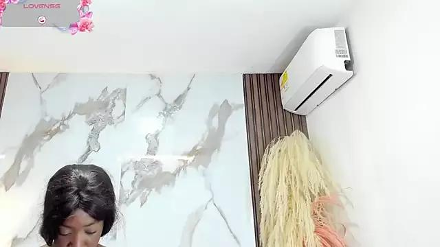 Girls: discover live performances with matured cam models, from teasing to fixations, in a variety of stunning live sex cams.