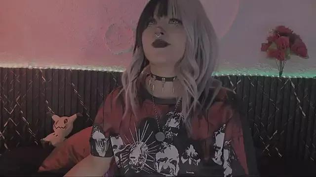 Girls: discover live performances with matured cam models, from teasing to fixations, in a variety of stunning live sex cams.
