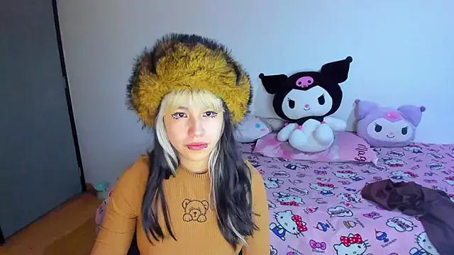Akane-Mou from StripChat