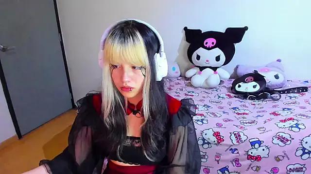 Akane-Mou from StripChat is Freechat