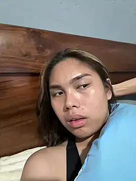 Alaia_River on StripChat