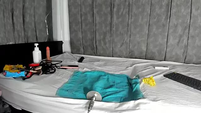 Alana78bigtits from StripChat