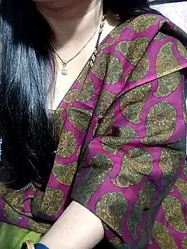 alana967 from StripChat is Freechat