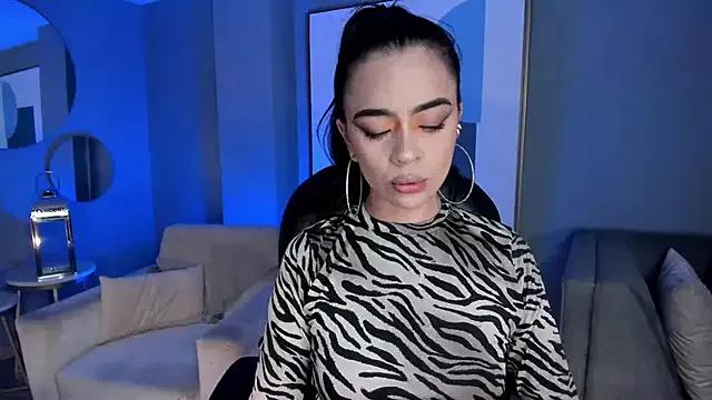 Girls: discover live performances with matured cam models, from teasing to fixations, in a variety of stunning live sex cams.