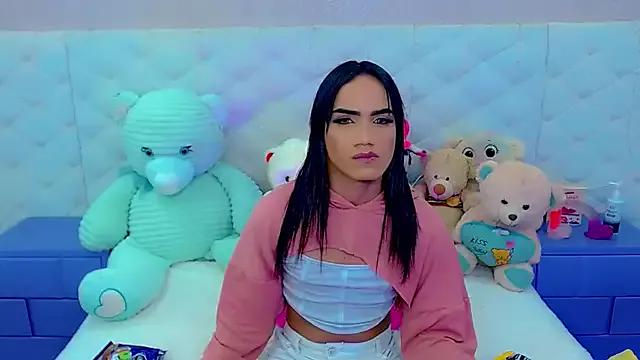 alanna_sofia from StripChat is Freechat
