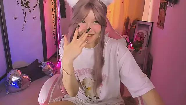 Alasssska from StripChat