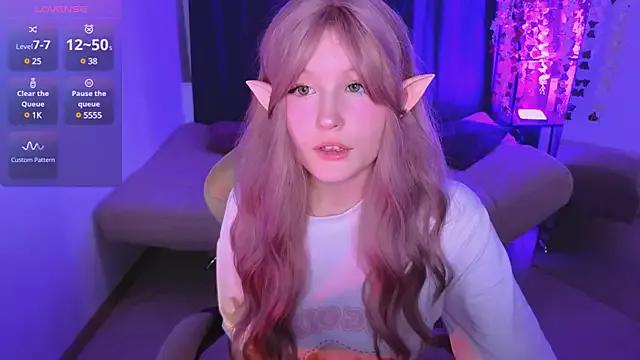 Alasssska from StripChat