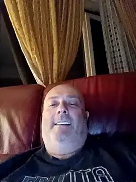 Alexis_Bull from StripChat is Freechat