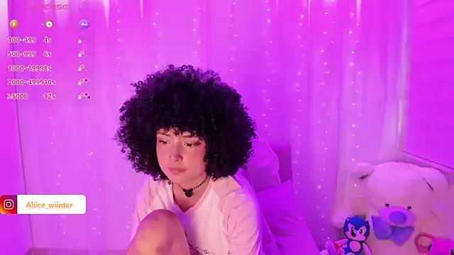 Alice_winter_ from StripChat is Freechat