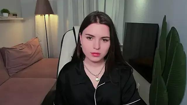 Girls: discover live performances with matured cam models, from teasing to fixations, in a variety of stunning live sex cams.