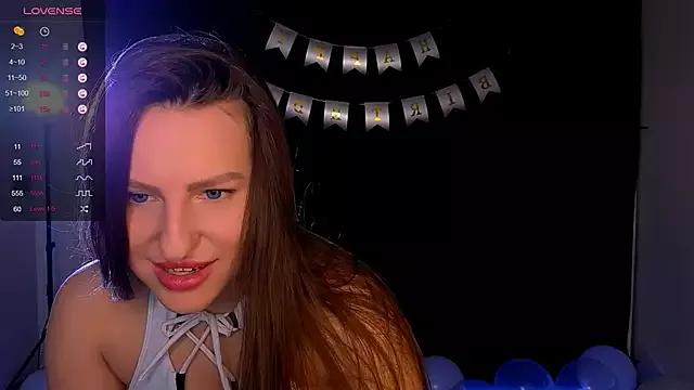 Alicia_x_art from StripChat is Freechat