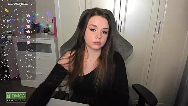 aliice_cutie from StripChat