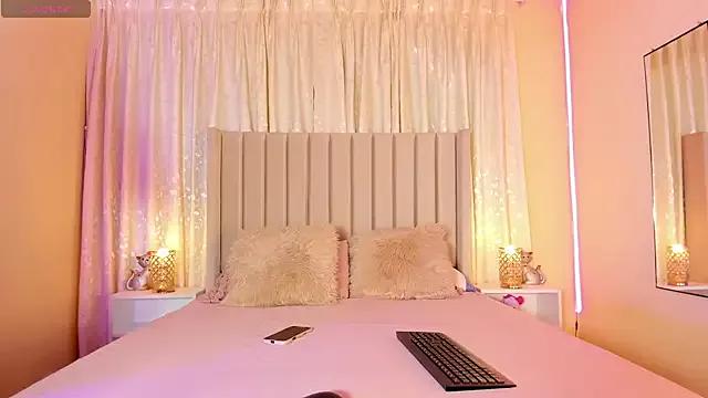 Aliison_Smith from StripChat is Freechat