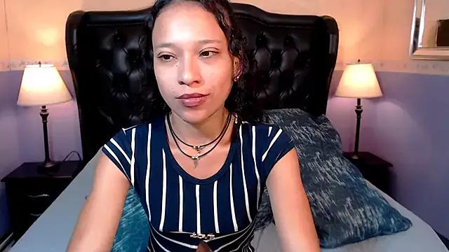 Alise_Harrys from StripChat is Freechat