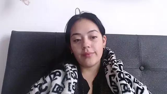Girls: discover live performances with matured cam models, from teasing to fixations, in a variety of stunning live sex cams.
