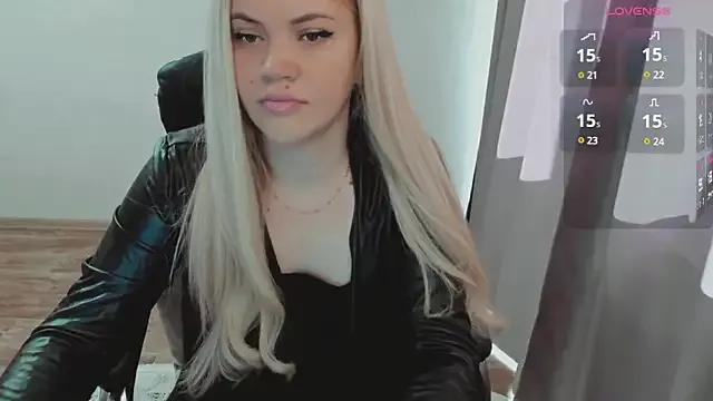 AllAboutLoveXx from StripChat