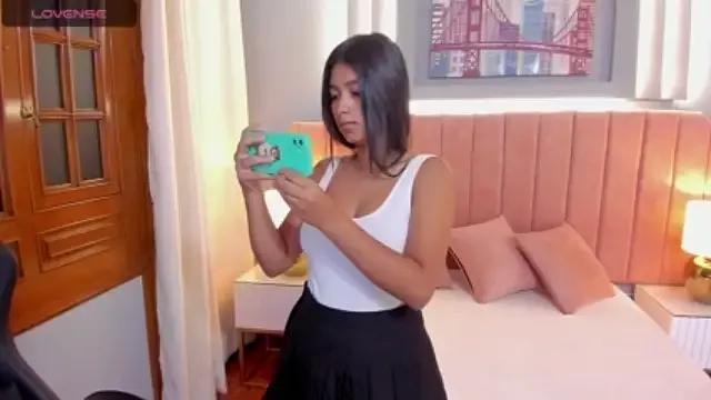 allisonparis_ from StripChat