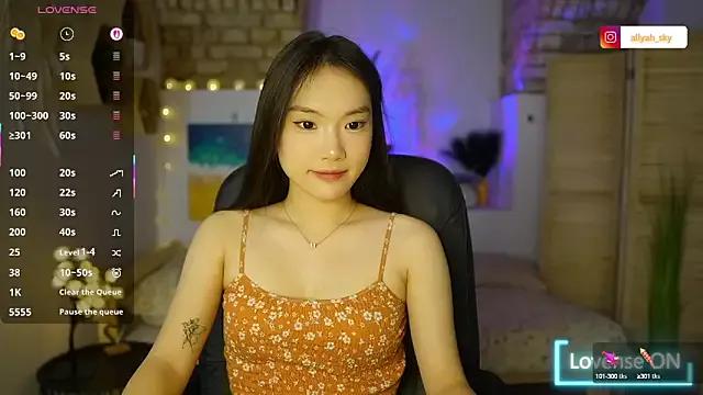Allyah_Sky from StripChat