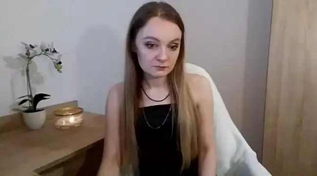 Girls: discover live performances with matured cam models, from teasing to fixations, in a variety of stunning live sex cams.
