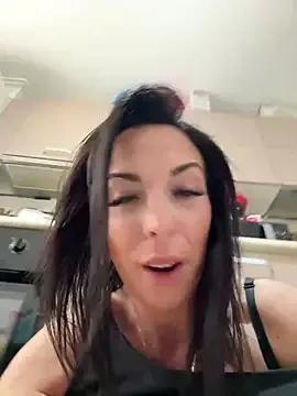 Almmaxxxx from StripChat