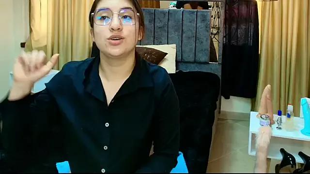 Girls: discover live performances with matured cam models, from teasing to fixations, in a variety of stunning live sex cams.