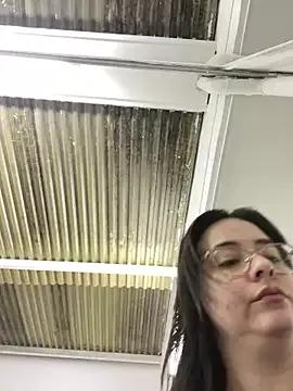 Alyn_moon from StripChat is Freechat