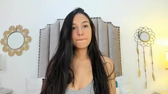 amadea_parisi from StripChat
