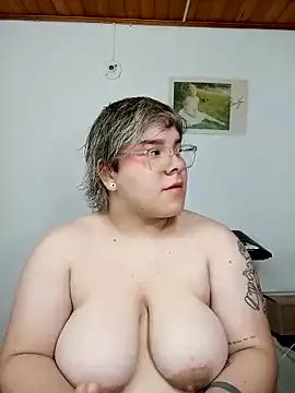 amalia_love from StripChat