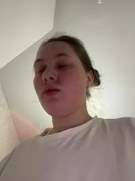 AmaliaLily from StripChat