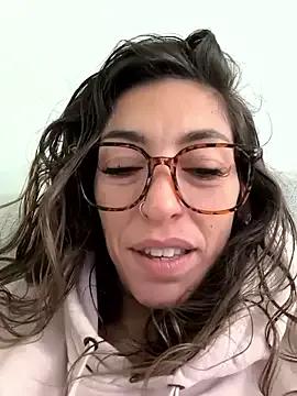 Amani_thewolf from StripChat is Freechat