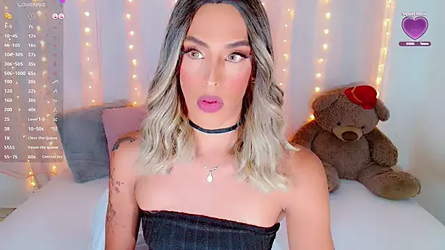 Amatistablue on StripChat