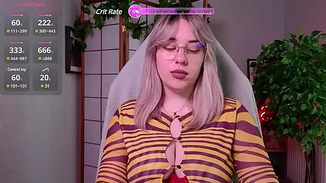 amazingirlz from StripChat